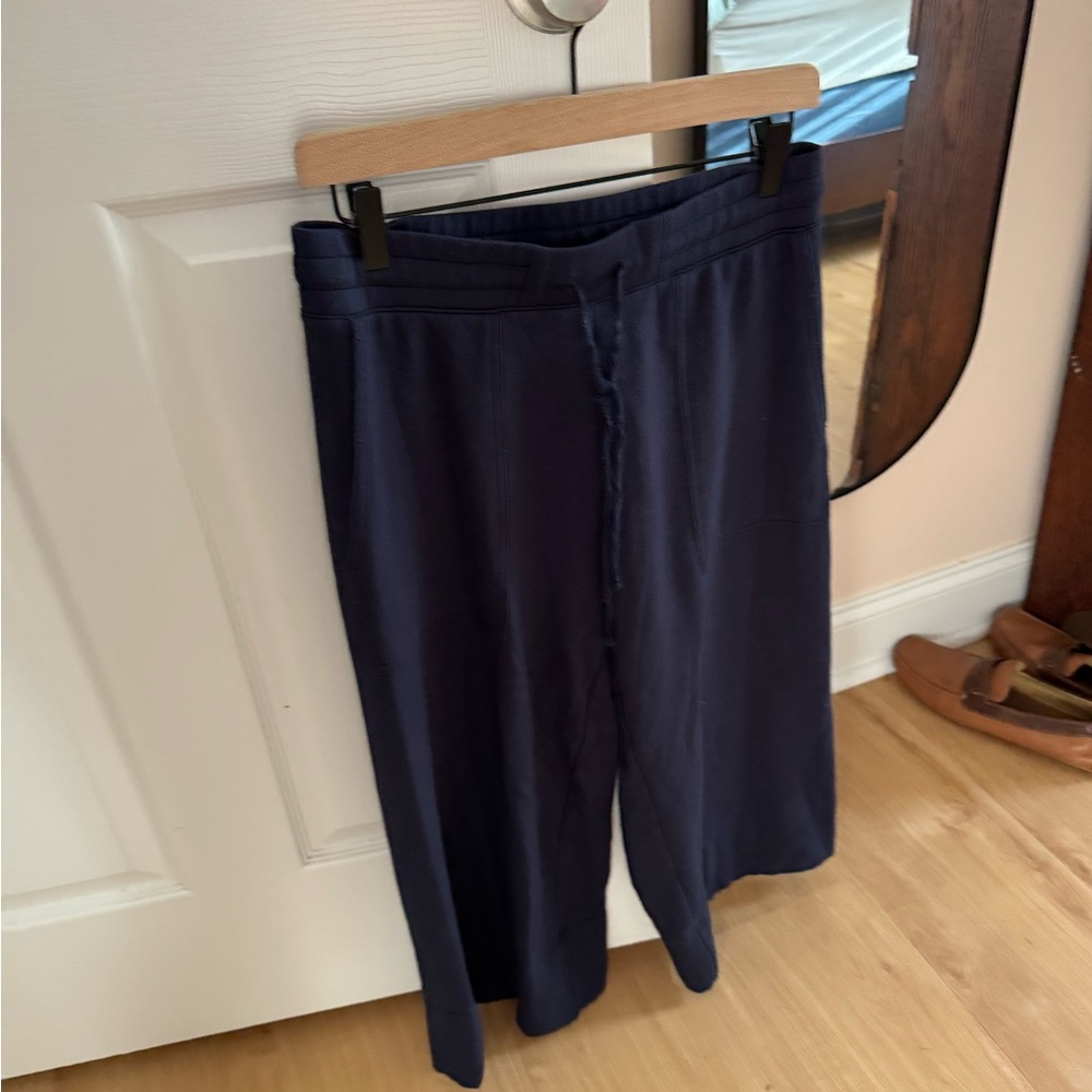 Quince SuperSoft Fleece Cropped Pants in Navy - Picture 3 of 5